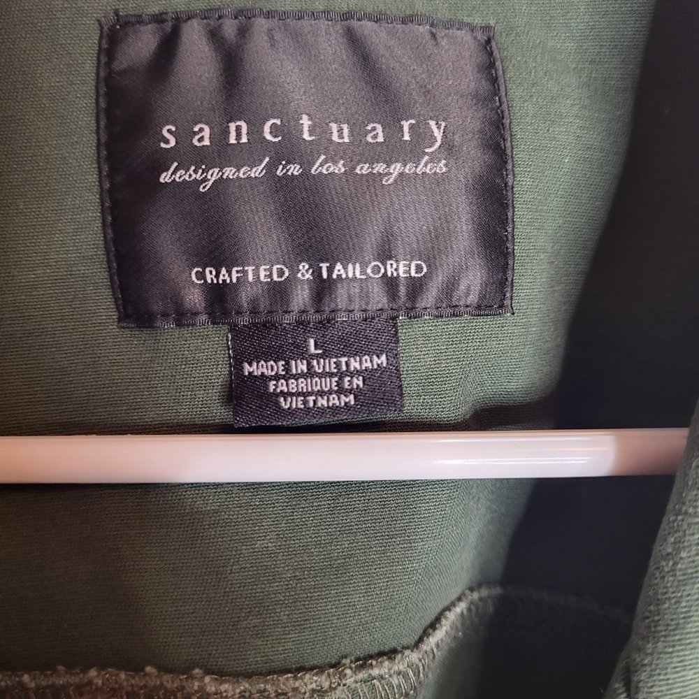 Sanctuary Women's Olive Green Jacket, Sz. L. 3 button front closure. - Picture 2 of 9